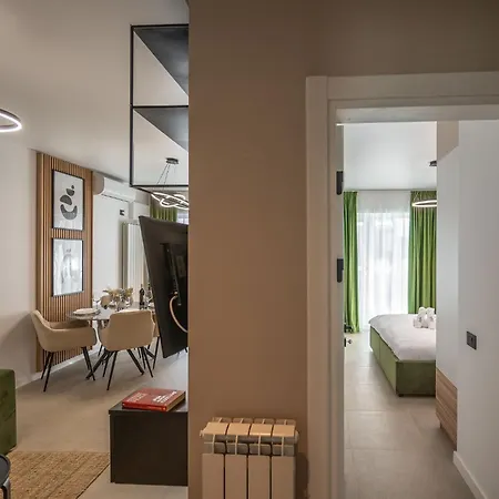 Apartman Stylish In Odyssey-spa Pools And Parking Năvodari